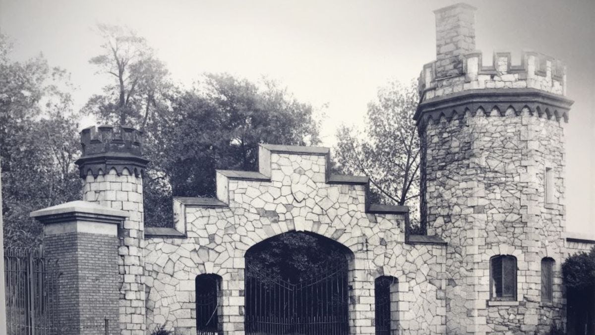 Vintage photo of the Stevens Gatehouse