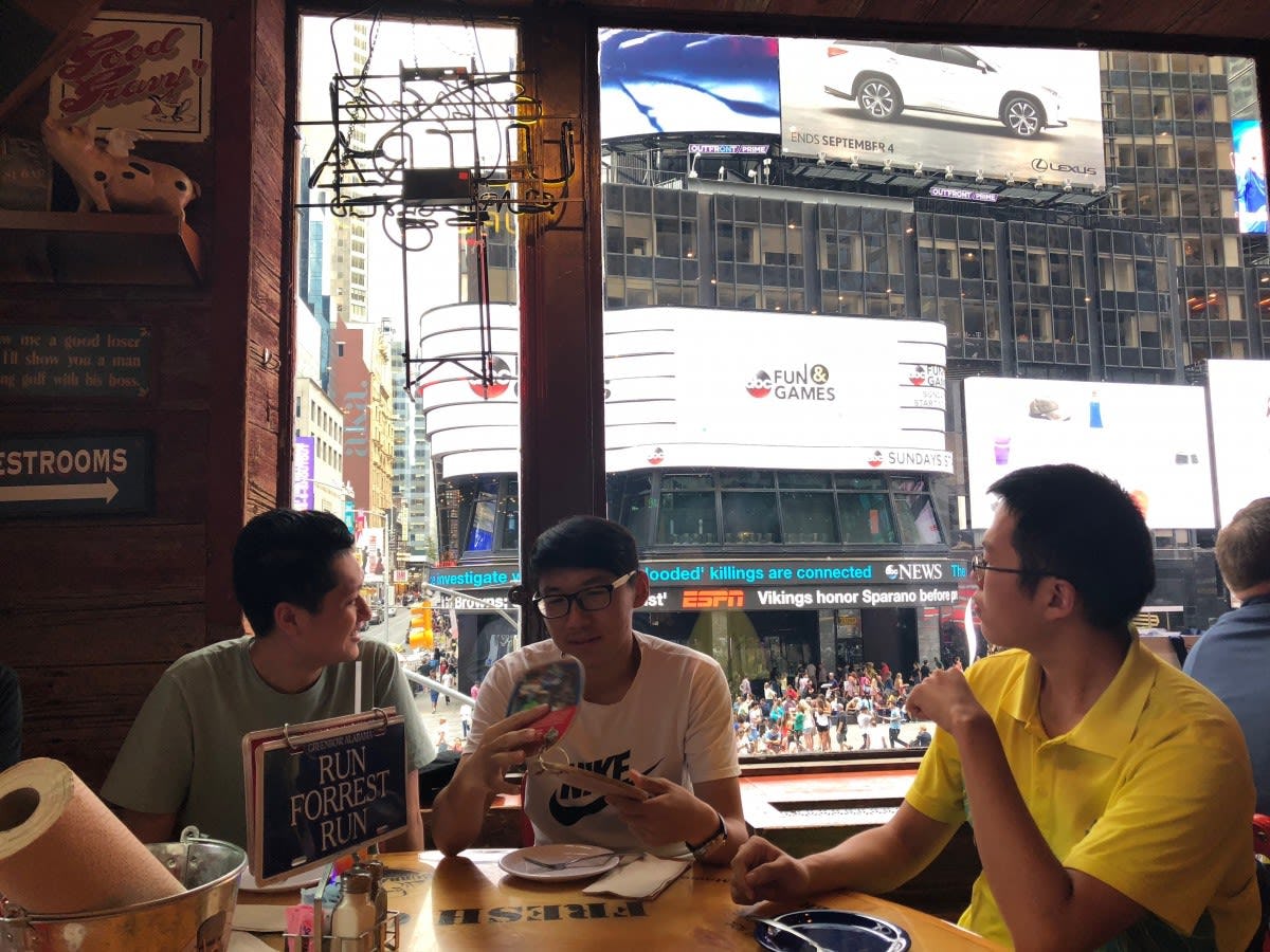 Tsinghua cohort in Times Square