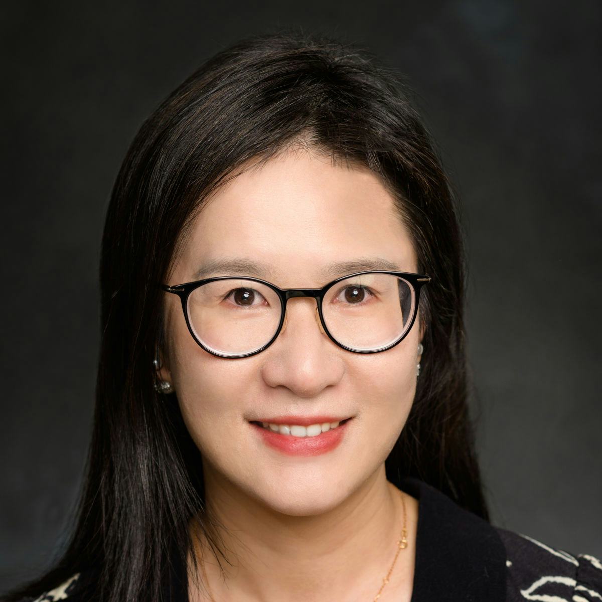 Headshot of SSE professor Annie Yu