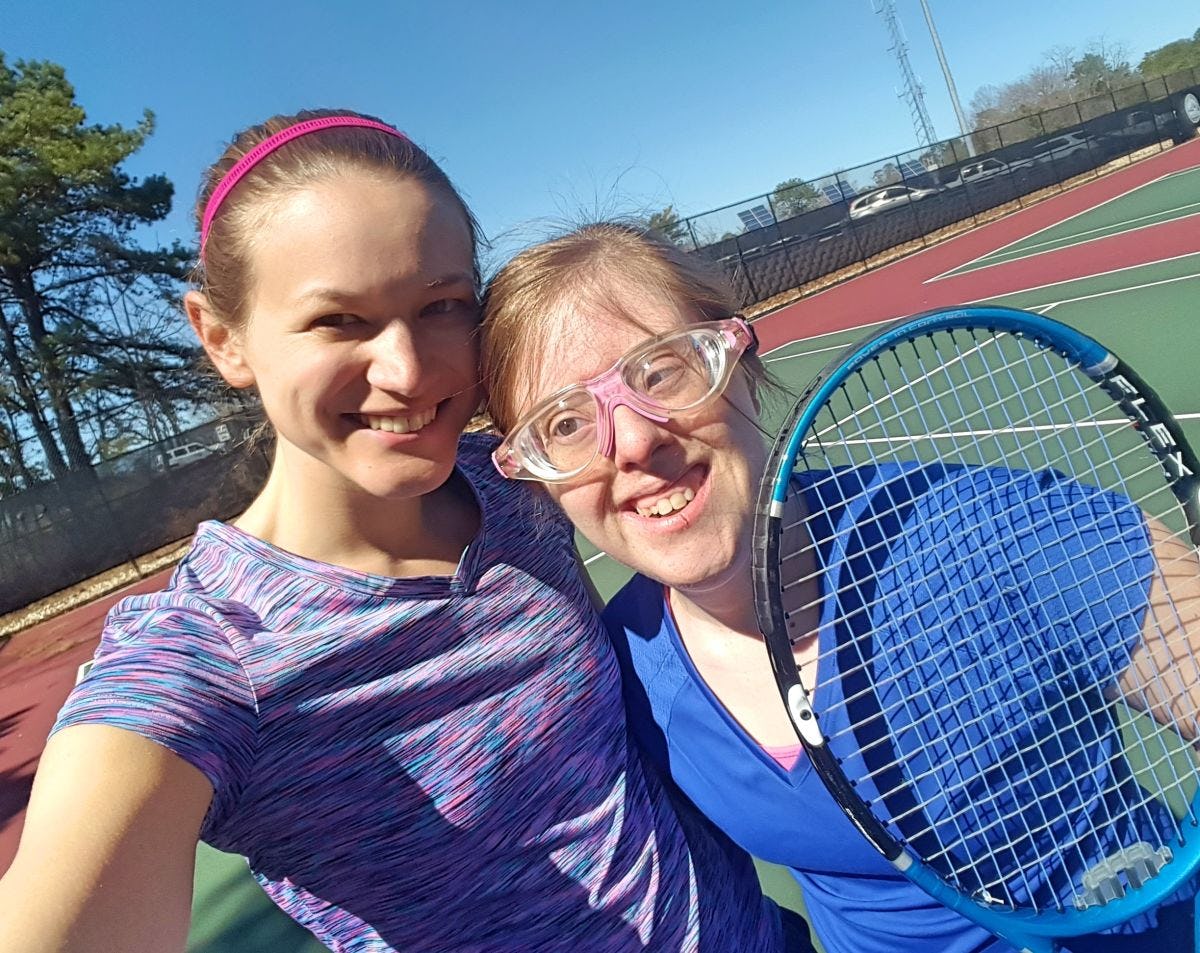 Kendra and Kristen Appleheimer on tennis court