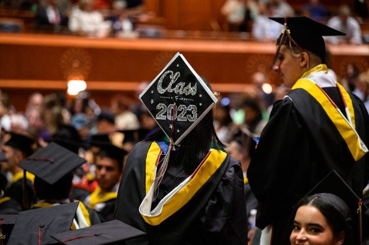 Picture of graduation cap that reads "Class of 2023"