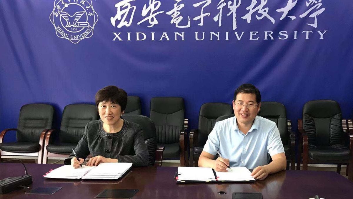 Dean Jean Zu and Vice President Xinbo Gao