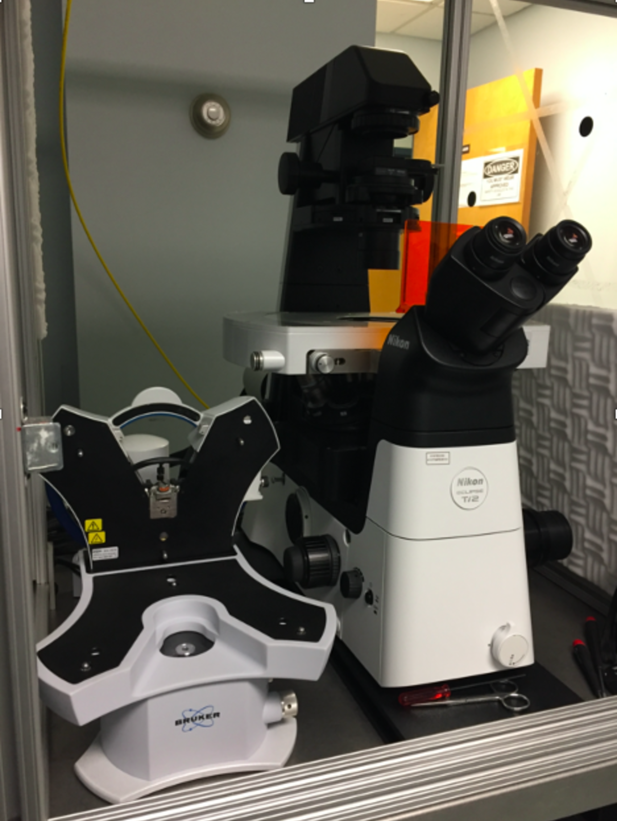Bruker BioScope Resolve atomic force microscope