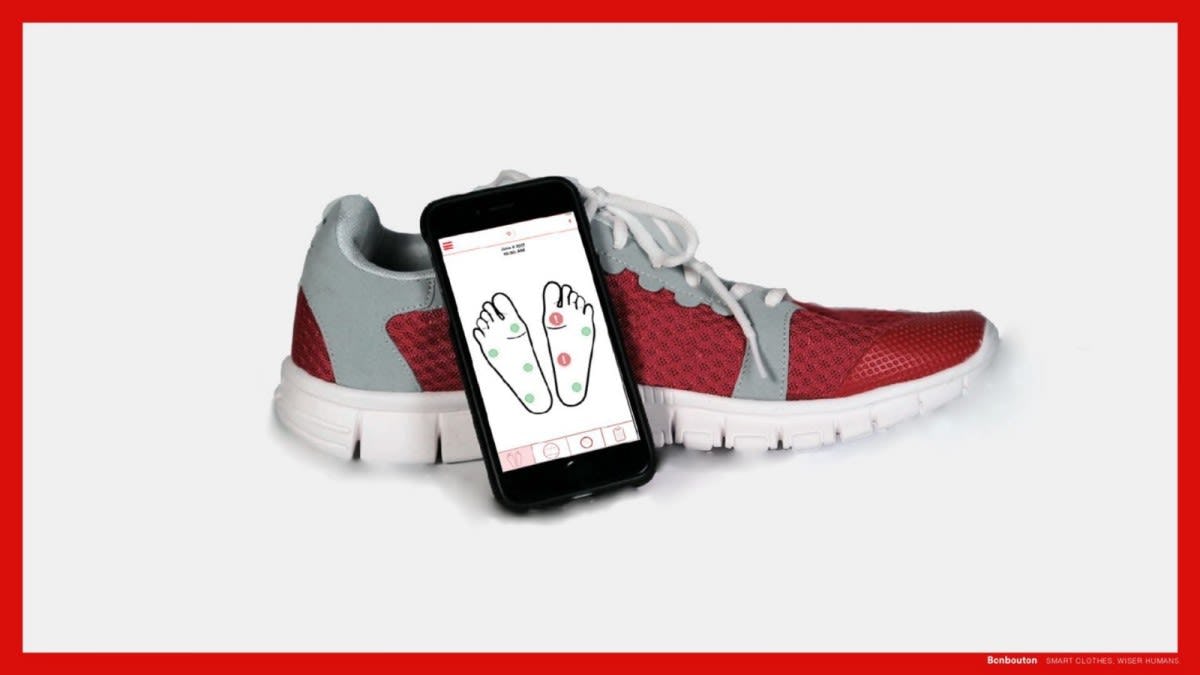 Illustration of Foot Health System - shoe and smartphone
